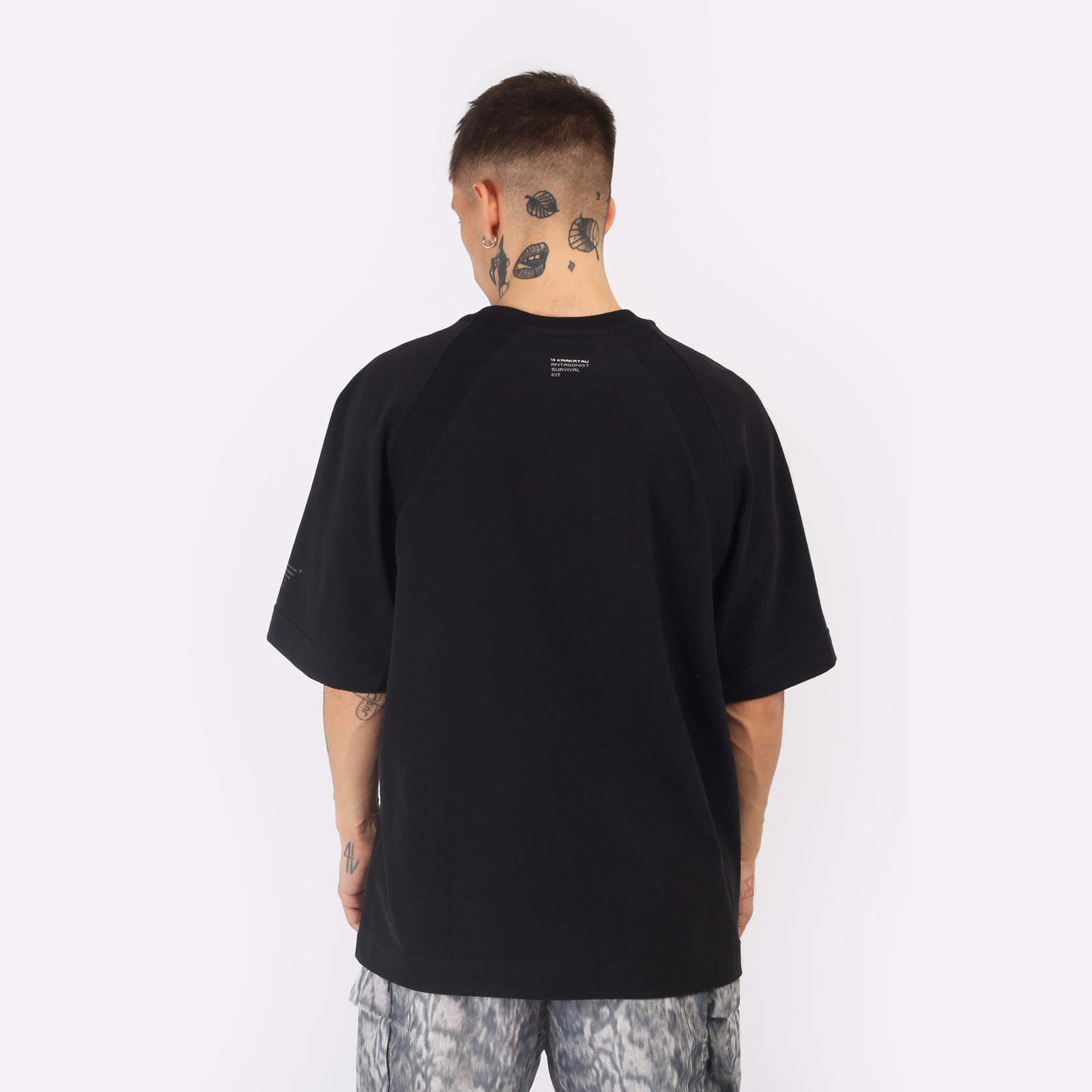 мужская футболка KRAKATAU Tm114  (Tm114-1-черный)  - цена, описание, фото 2