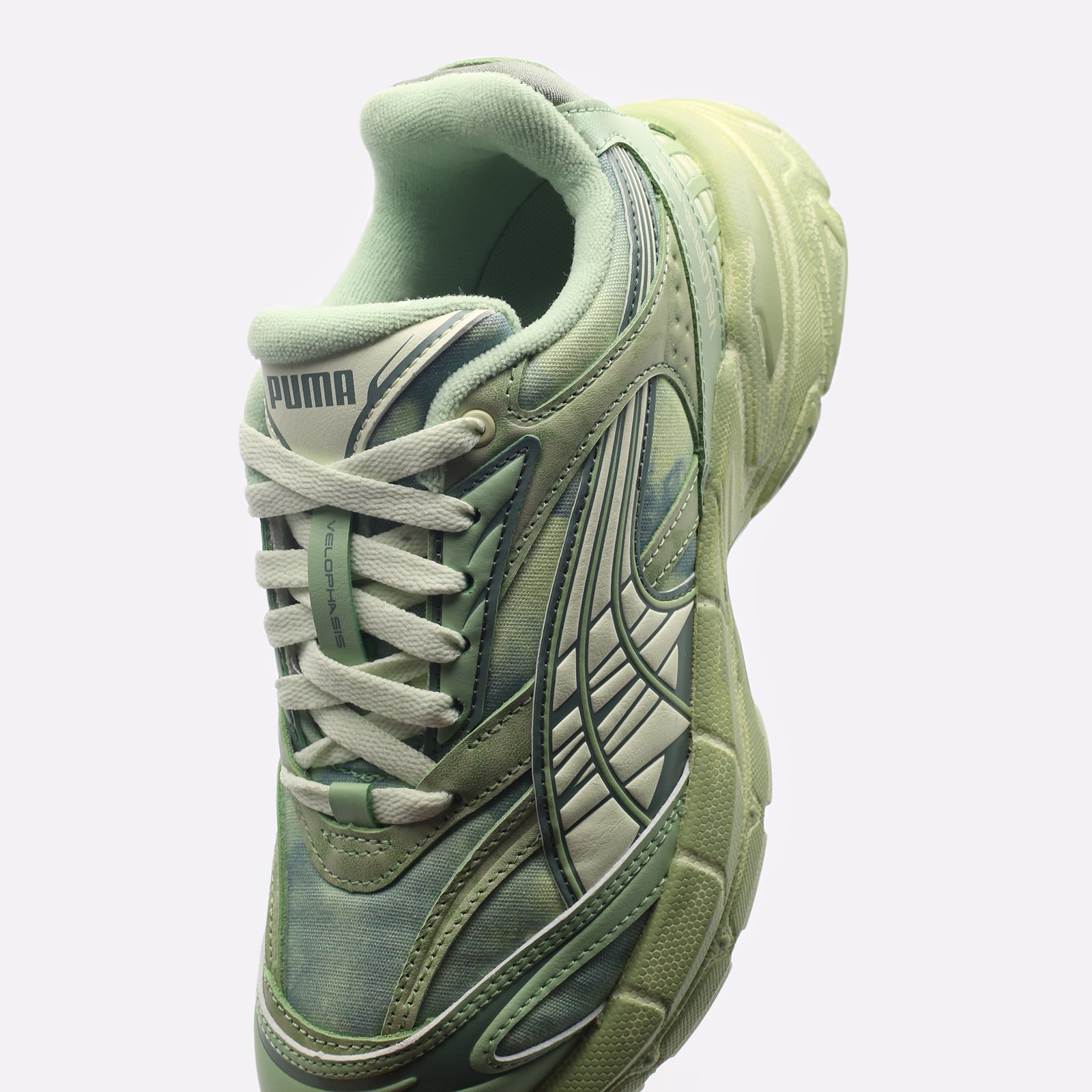Женские кроссовки PUMA Velophasis Retreat Yourself Wns (39599701)  - цена, описание, фото 7