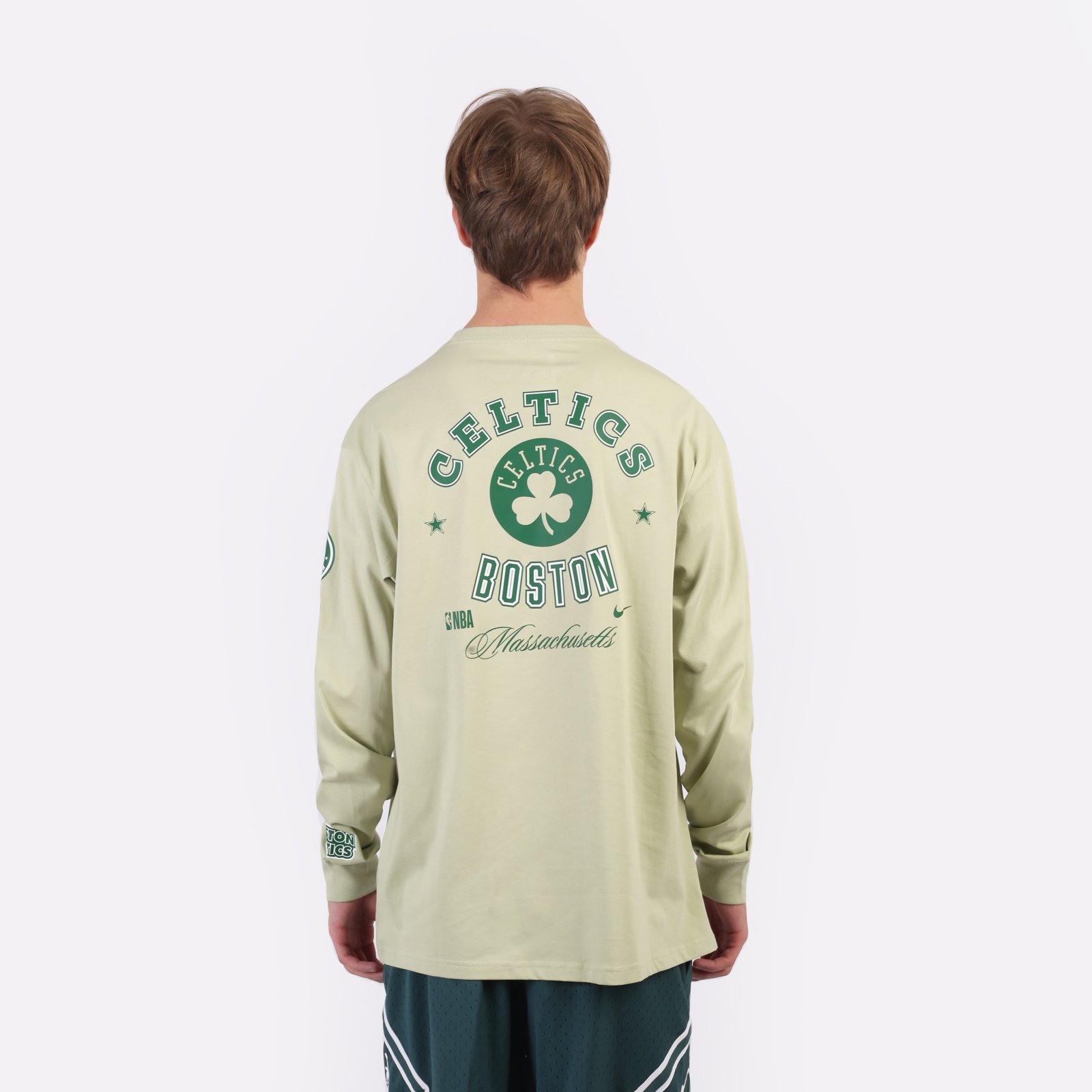 Лонгслив Nike Boston Celtics Courtside Longsleeve (HF1648-371)  - цена, описание, фото 2