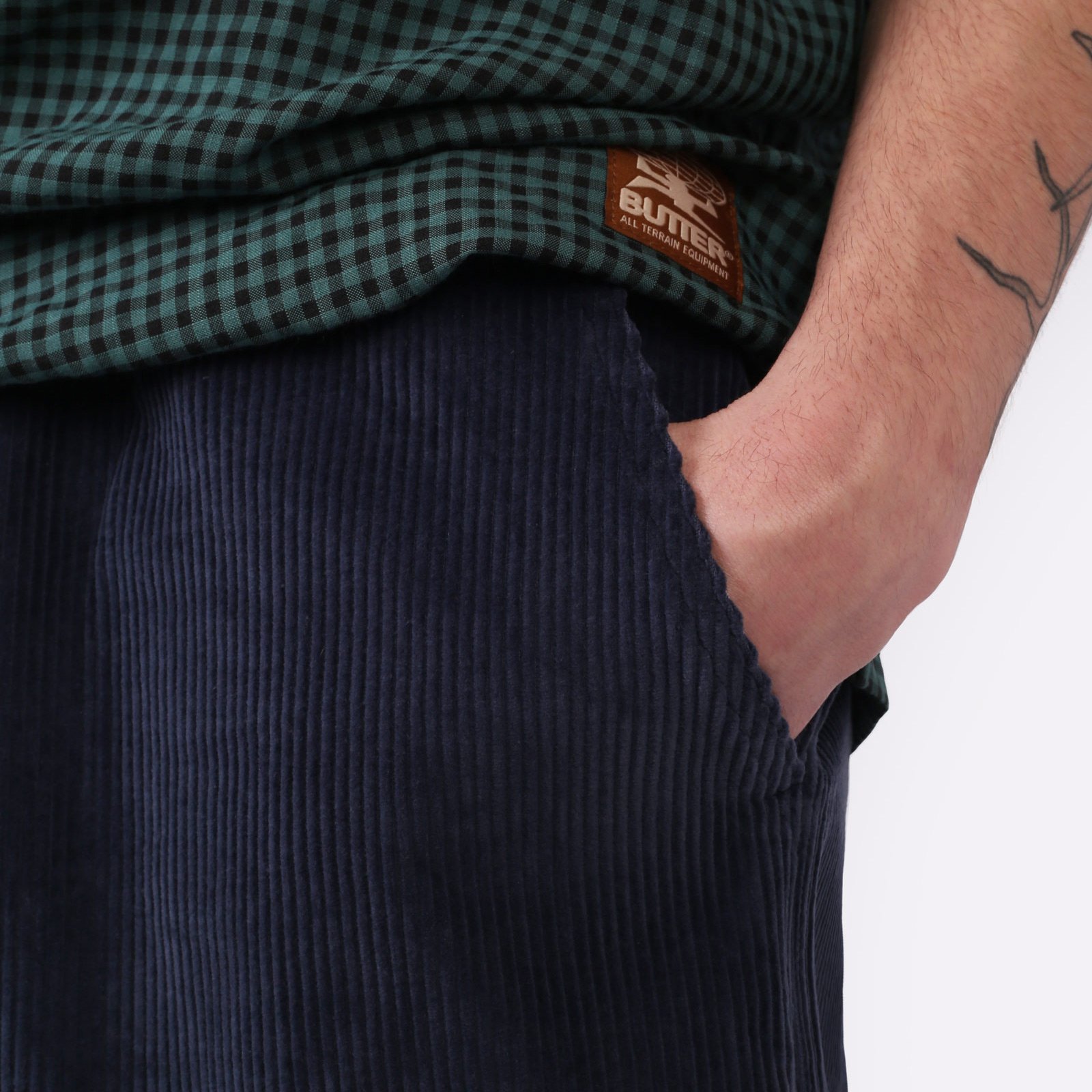 Мужские брюки Butter Goods Corduroy Wide Leg Pants (BGQ224D23203)  - цена, описание, фото 4