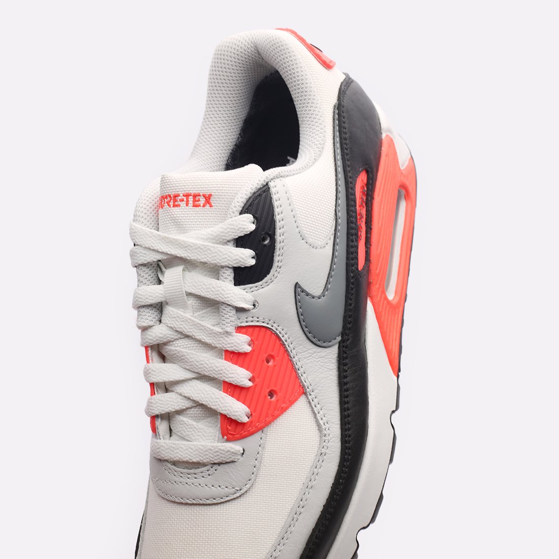 Мужские кроссовки Nike Air Max 90 GTX (FD5810-101)  - цена, описание, фото 7
