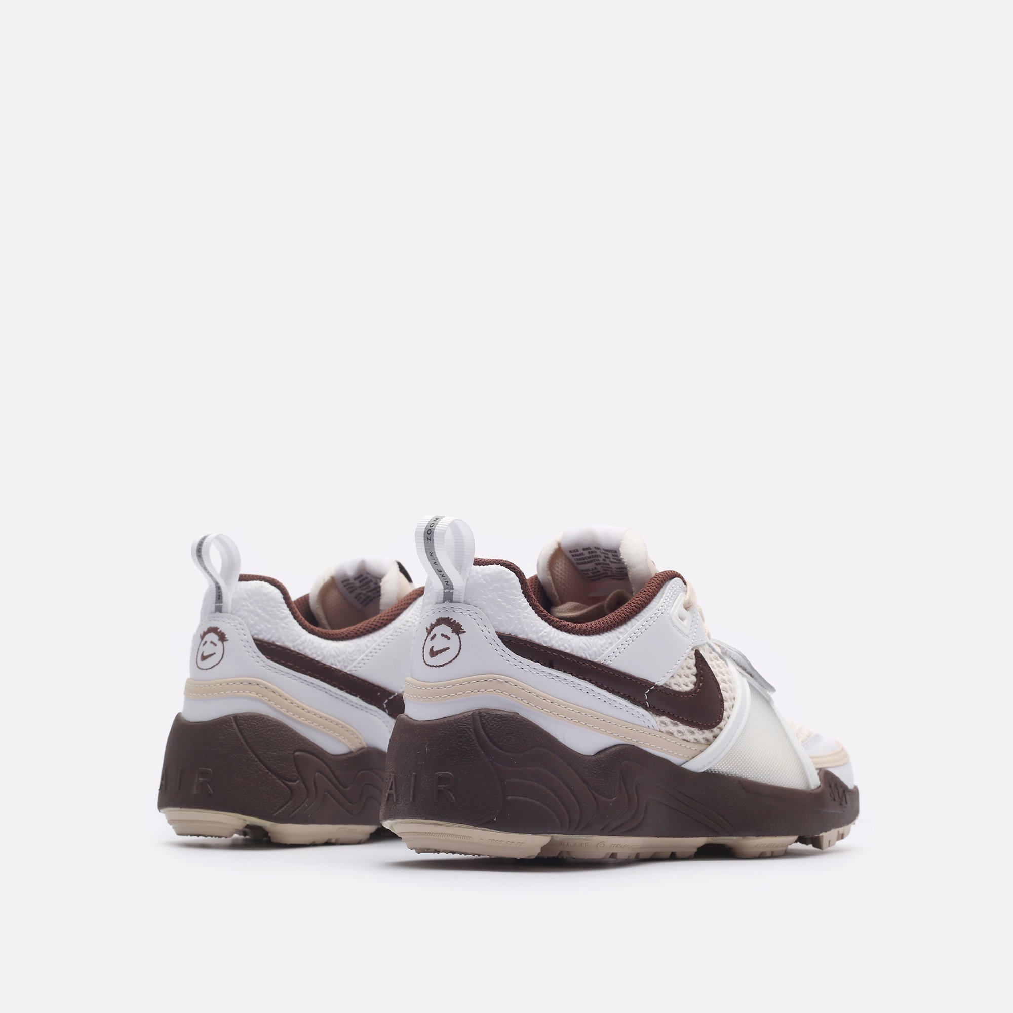 Мужские кроссовки Nike x Travis Scott Zoom Field Jaxx (HQ3073-100")  - цена, описание, фото 3