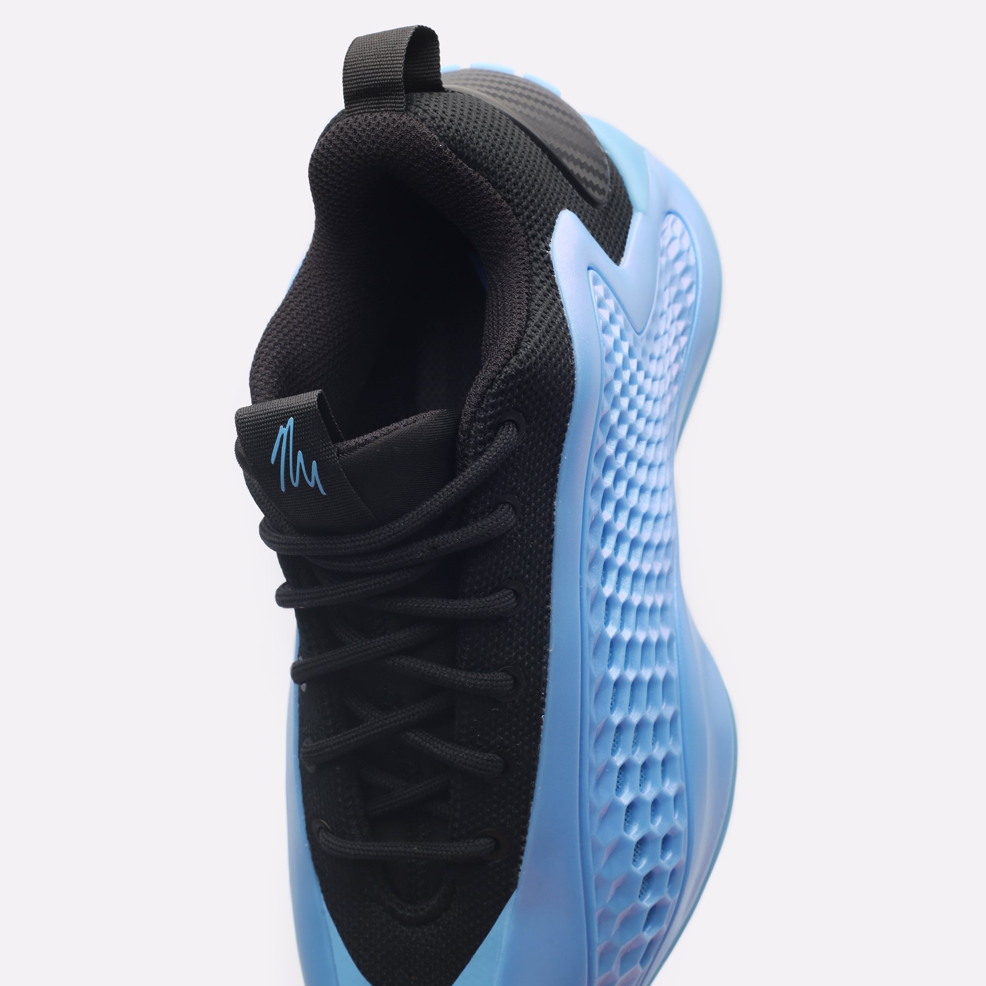 Детские баскетбольные кроссовки adidas A.E. 1 J Low (JQ6130)  - цена, описание, фото 7