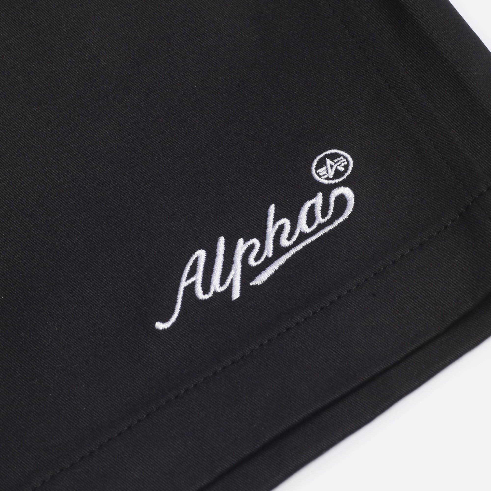 Мужские шорты Alpha Industries CTN Short (MBC55000C1-black)  - цена, описание, фото 2