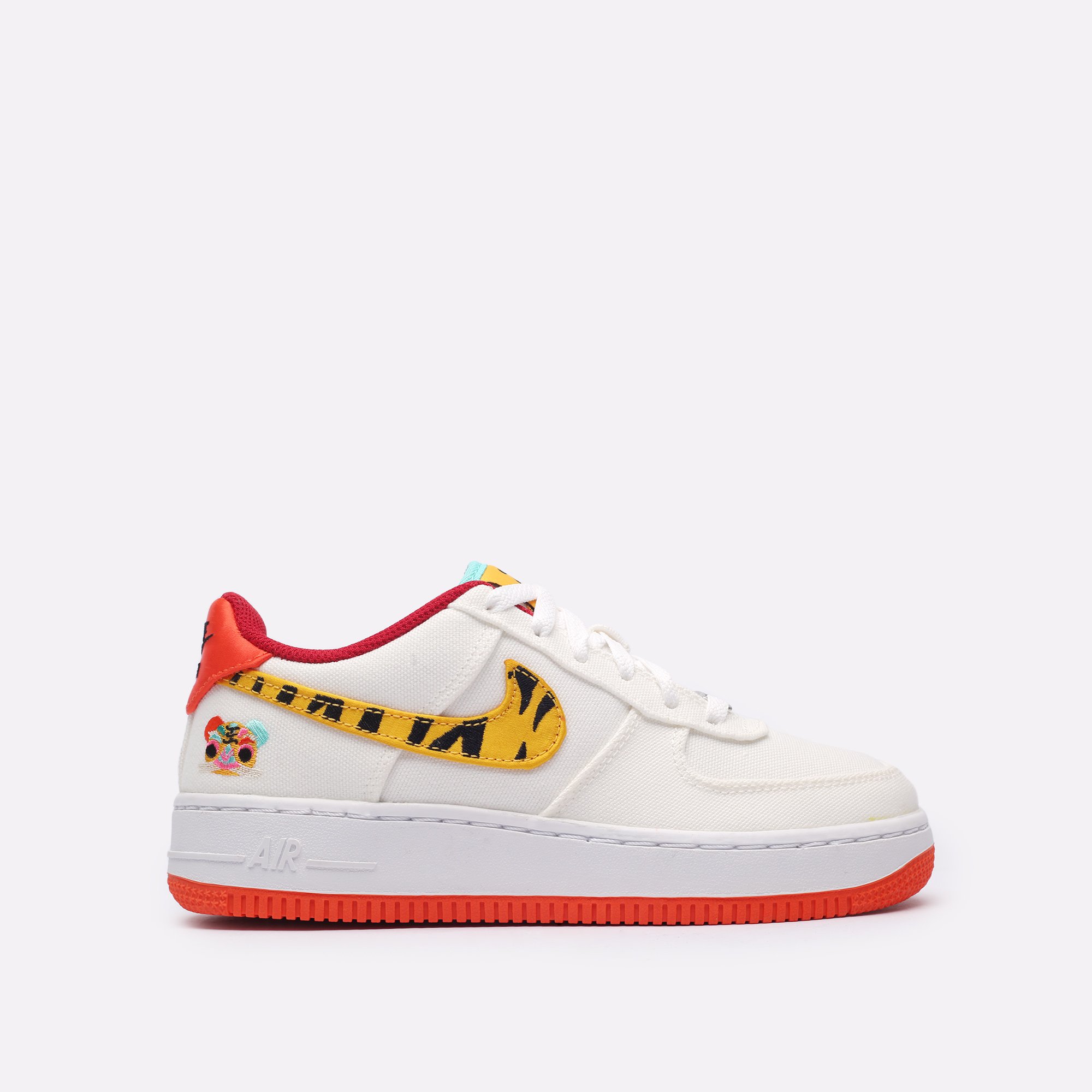 Женские кроссовки Nike Air Force 1 LV8 (GS) (DQ4502-171)  - цена, описание, фото 1