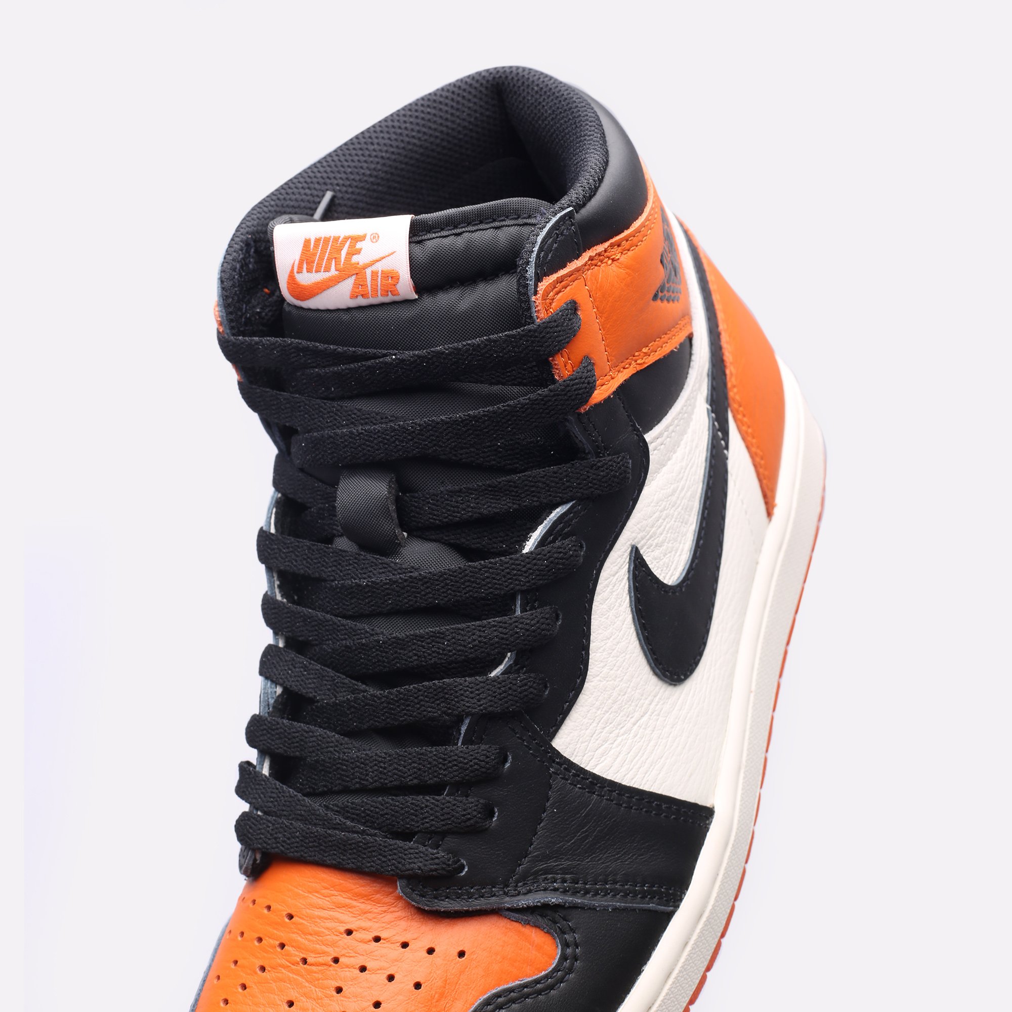 Мужские кроссовки Jordan 1 Retro High (DZ5485-008)  - цена, описание, фото 7