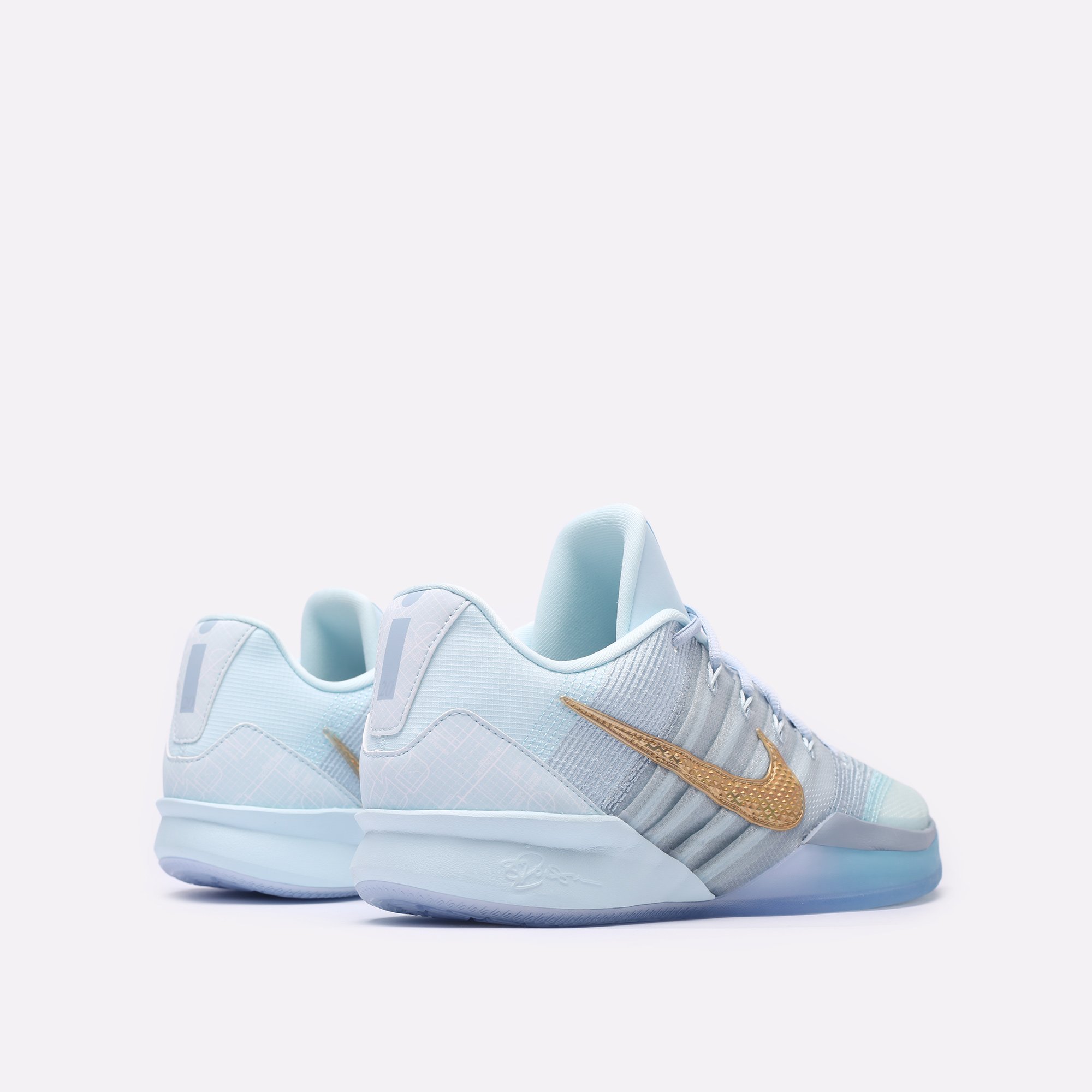 Женские баскетбольные кроссовки Nike WMNS Sabrina 3 (HF2882-400)  - цена, описание, фото 3