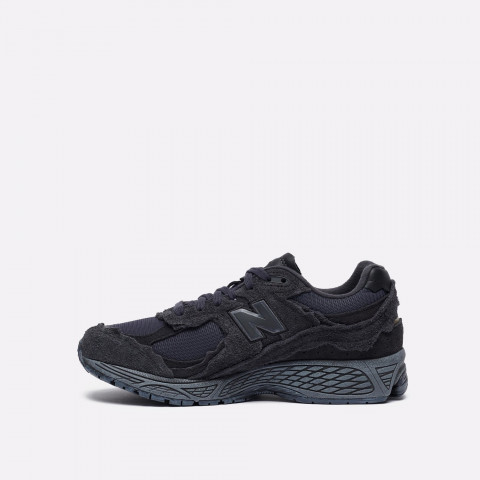 мужские кроссовки New Balance R2002 – фото для каталога