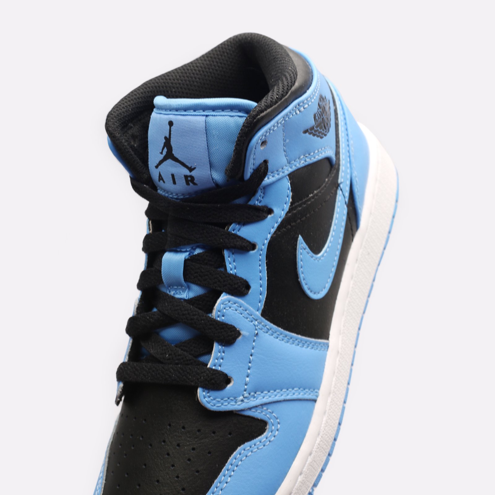 Женские кроссовки Jordan 1 Mid (GS) (DQ8423-401_)  - цена, описание, фото 7