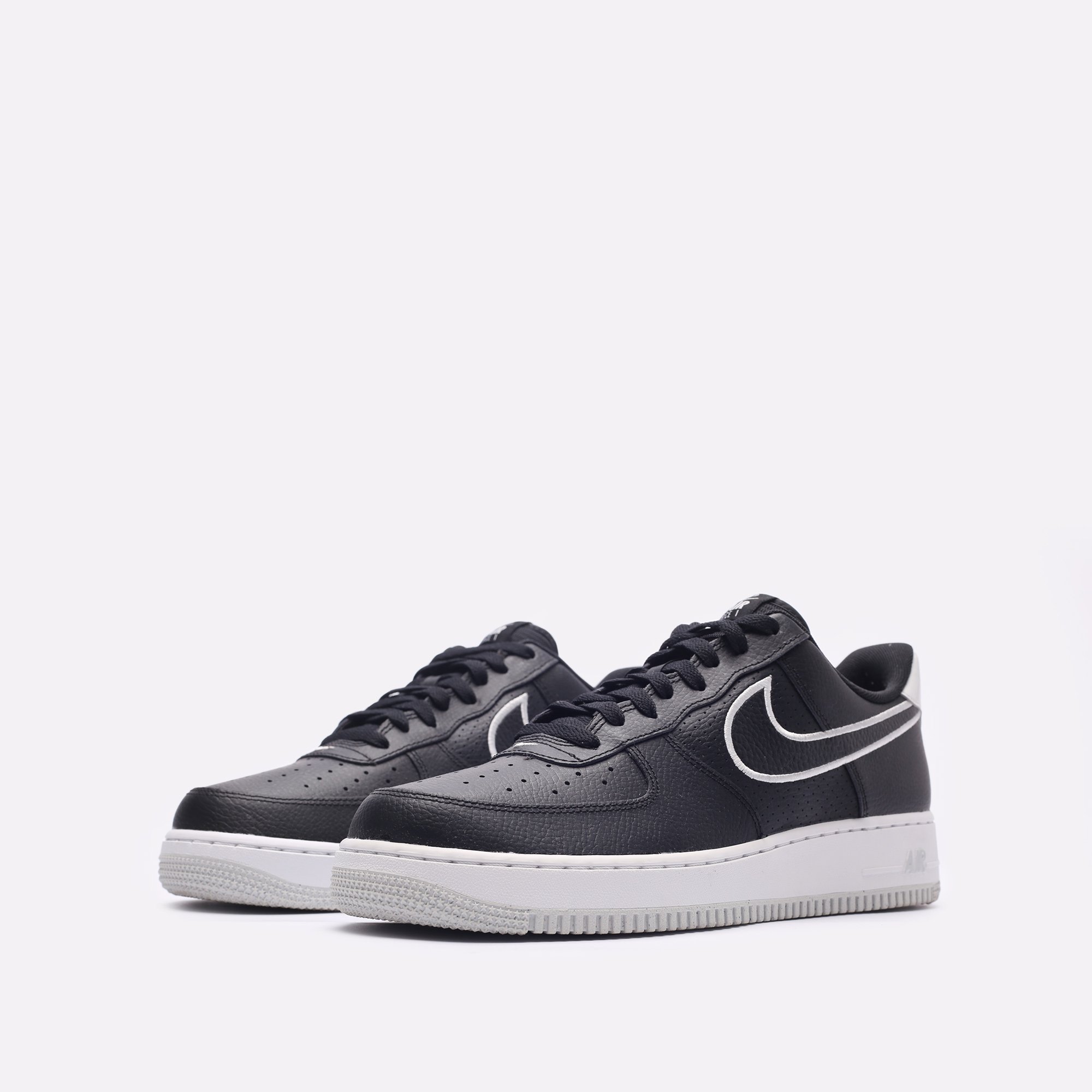 Мужские кроссовки Nike Air Force 1 '07 (FJ4211-001_)  - цена, описание, фото 4