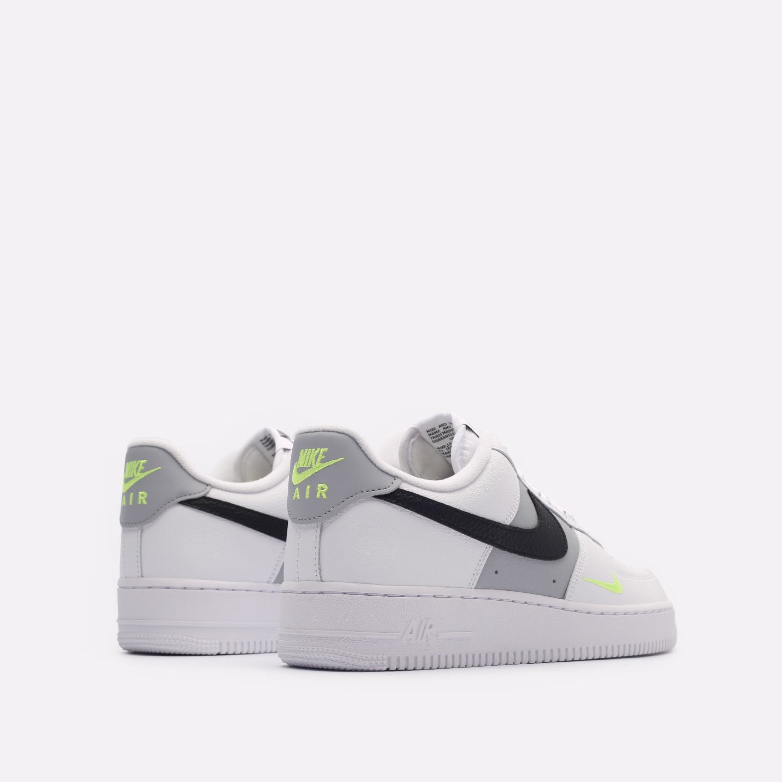 Мужские кроссовки Nike Air Force 1 '07 (FQ2204-100_)  - цена, описание, фото 3