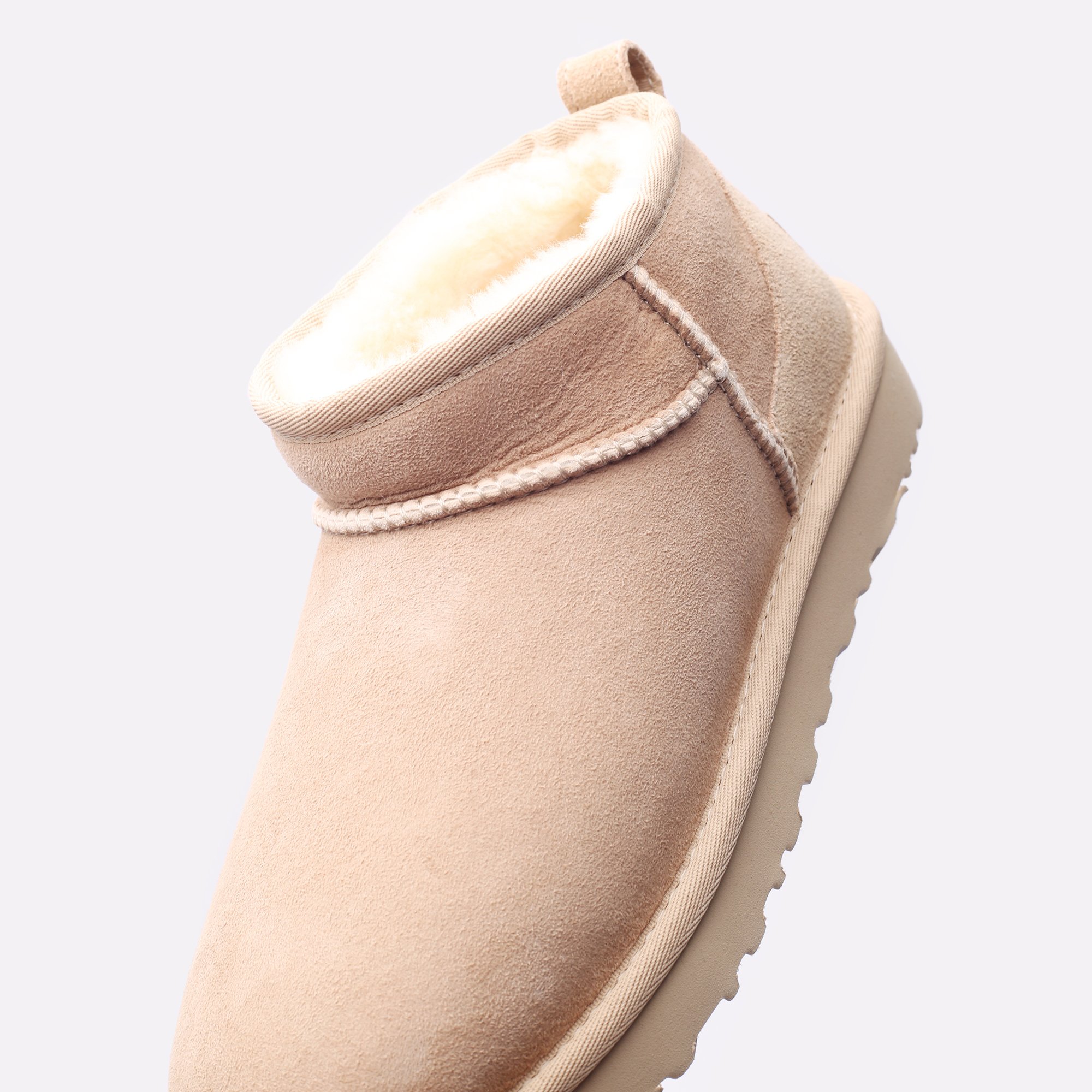 Женские ботинки UGG W Classic Ultra Mini (1116109-CHE")  - цена, описание, фото 7