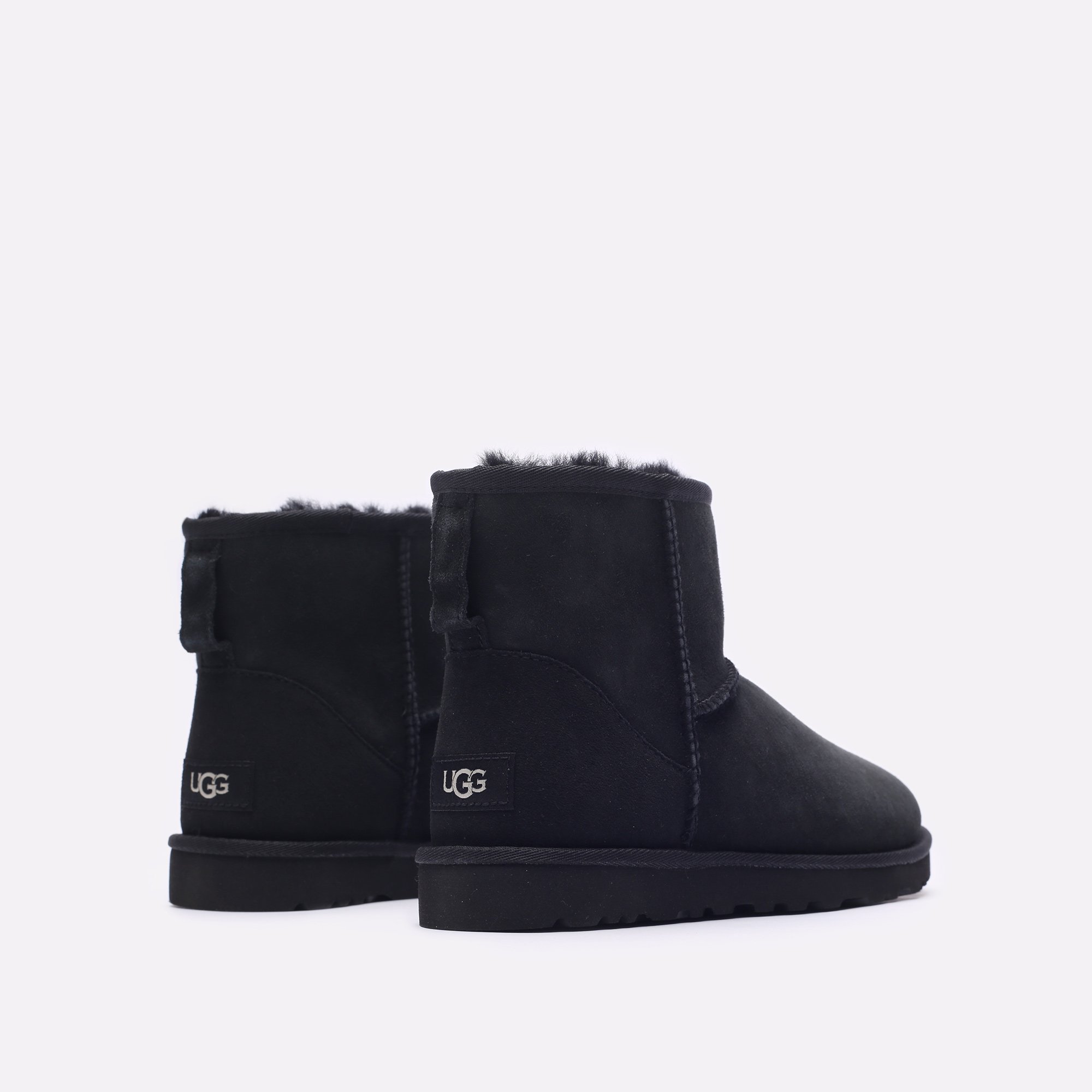 Мужские ботинки UGG M Classic Mini (1002072-BLK")  - цена, описание, фото 3