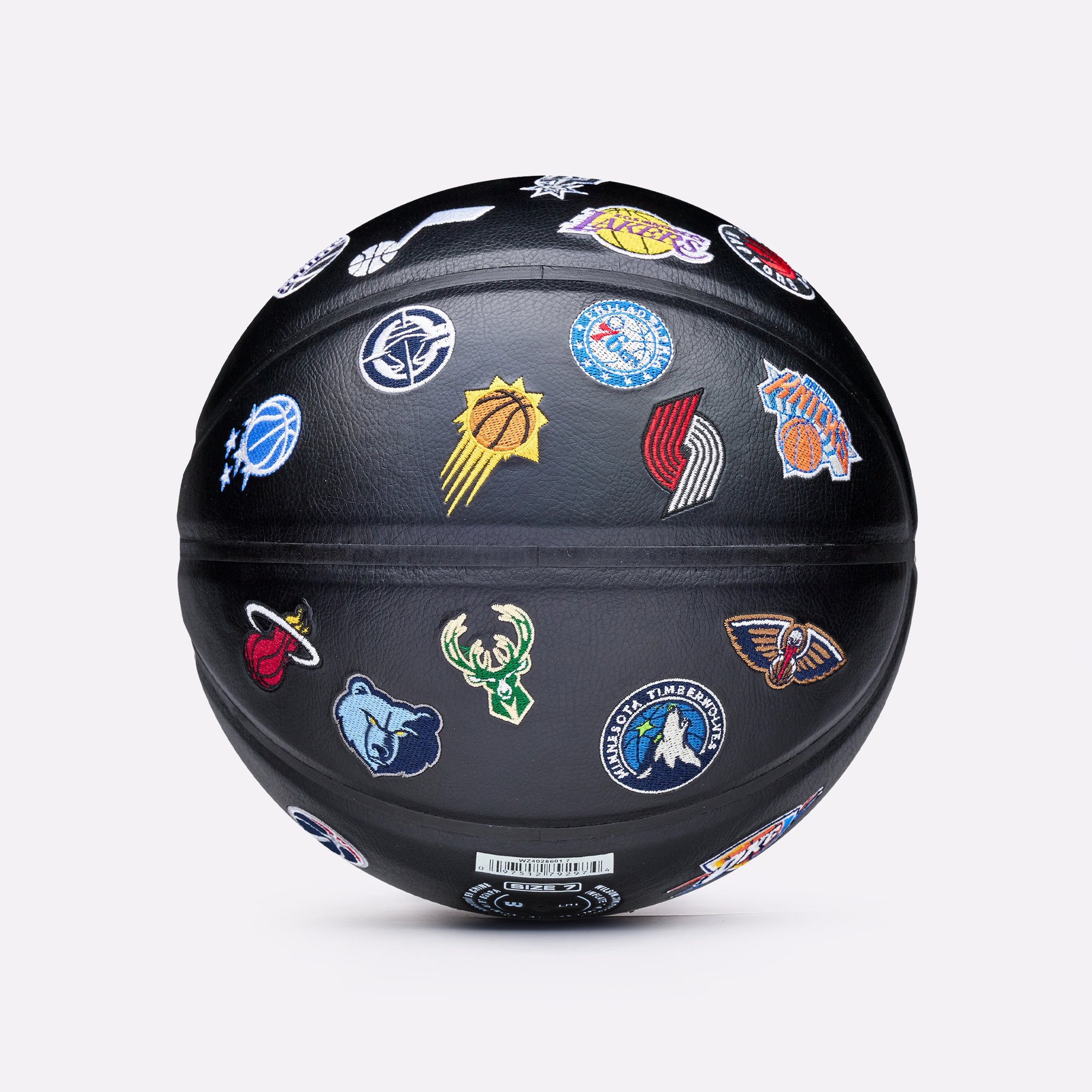 Мяч №7 Wilson NBA All Team Retro Basketball (WZ4028601XB7)  - цена, описание, фото 7