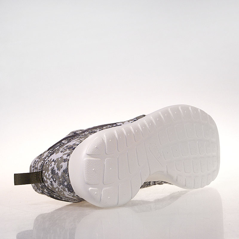 Nike Кроссовки Wmns Rosherun PRM (525321-600)  - цена, описание, фото 4