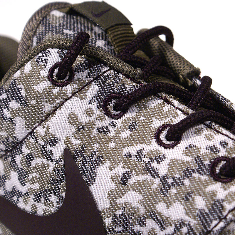 Nike Кроссовки Wmns Rosherun PRM (525321-600)  - цена, описание, фото 5