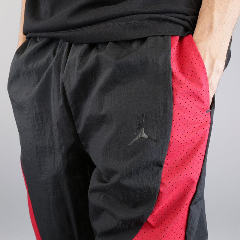 мужские черные брюки Jordan JSW Wings Muscle Pant 843102-016 - цена, описание, фото 5