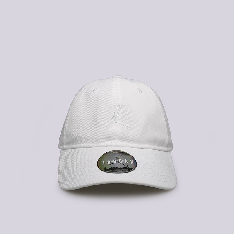  белая кепка Jordan Floppy H86 847143-100 - цена, описание, фото 1