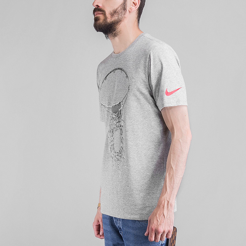 мужская серая футболка Nike OLD GLORY 857919-063 - цена, описание, фото 2