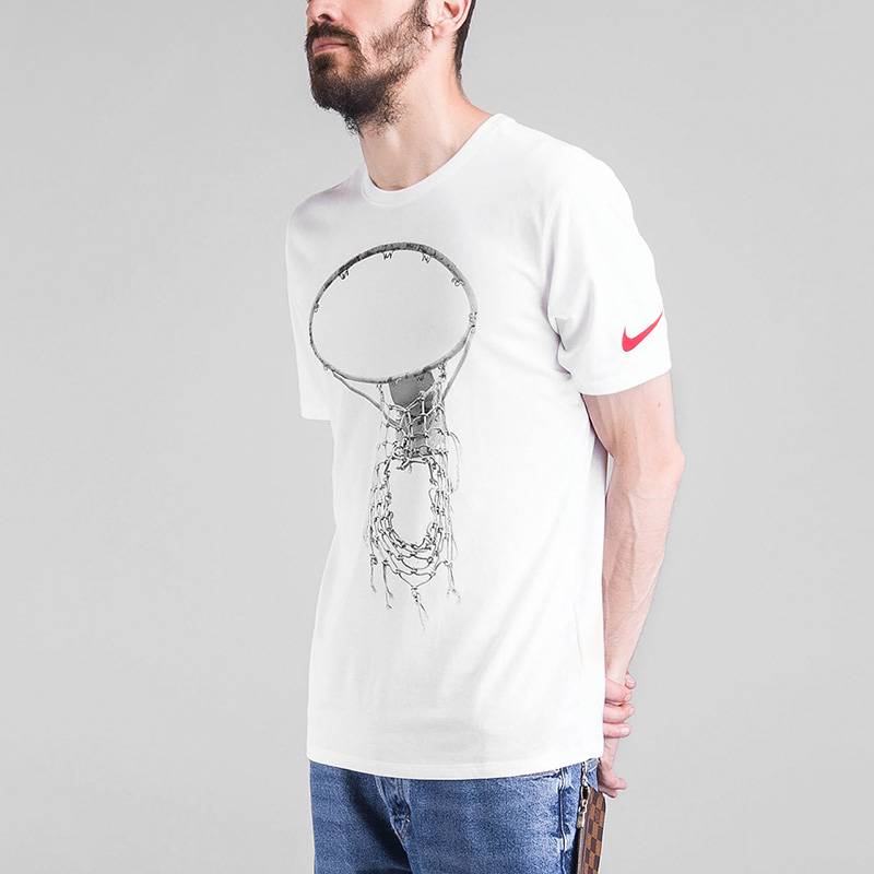 мужская белая футболка Nike OLD GLORY 857919-100 - цена, описание, фото 1
