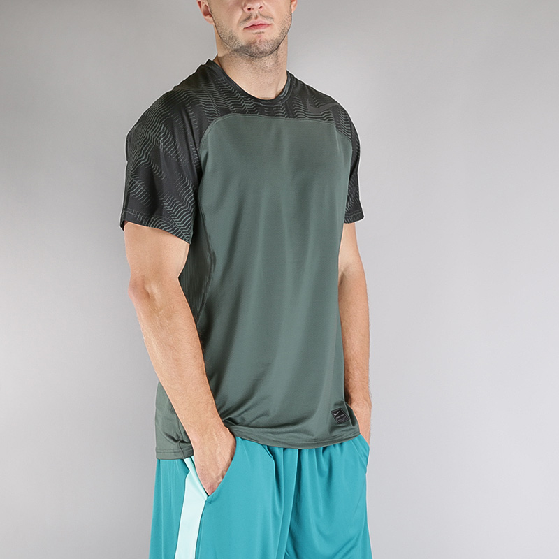 

Футболка Nike M NP HPRCL TOP SS FTTD PRINT, Зеленый
