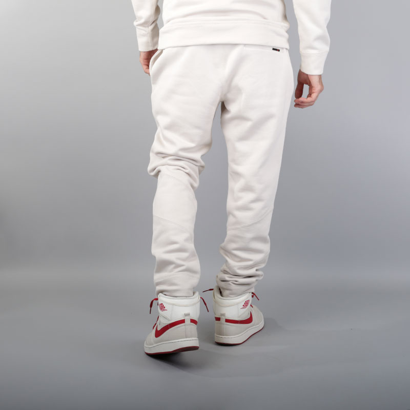 мужские бежевые брюки Jordan Wings Fleece Pant 860198-102 - цена, описание, фото 3