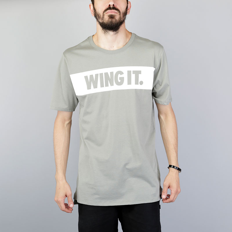 мужская оливковая футболка Jordan Wing It T-Shirt 864913-004 - цена, описание, фото 1