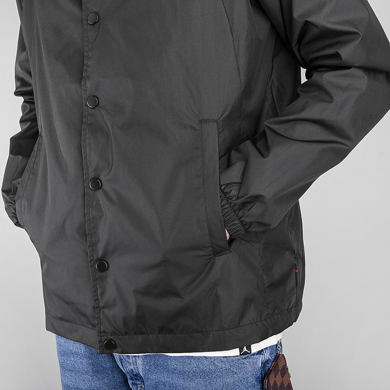 мужская черная куртка Jordan SPORTSWEAR WINGS COACHES 882893-010 - цена, описание, фото 4