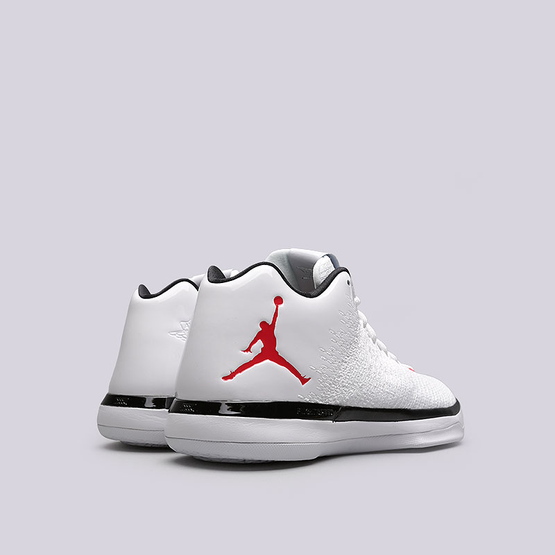 мужские белые баскетбольные кроссовки Jordan XXXI Low 897564-101 - цена, описание, фото 3