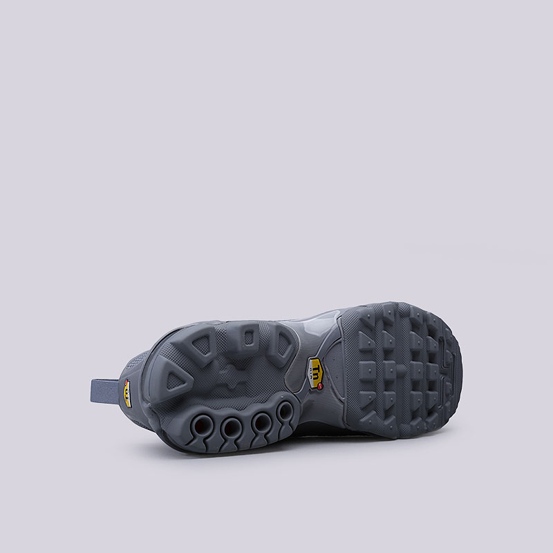 мужские серые кроссовки Nike Air Max Plus TN Ultra 898015-003 - цена, описание, фото 2