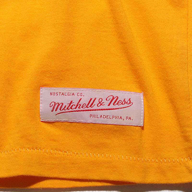 Mitchell and ness Футболка La Lakers (La Lakers-lt.gold)  - цена, описание, фото 2