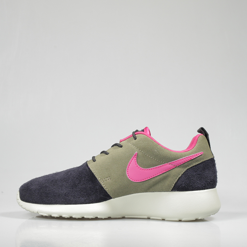 Nike Кроссовки WMNS Rosherun (532570-011)  - цена, описание, фото 2