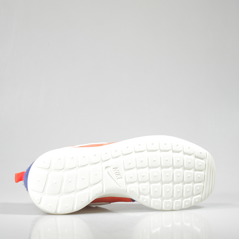 Nike Кроссовки WMNS Rosherun (532570-400)  - цена, описание, фото 4