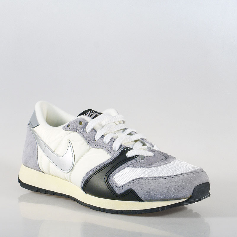 Nike Кроссовки Air vengance (429626-100)  - цена, описание, фото 1