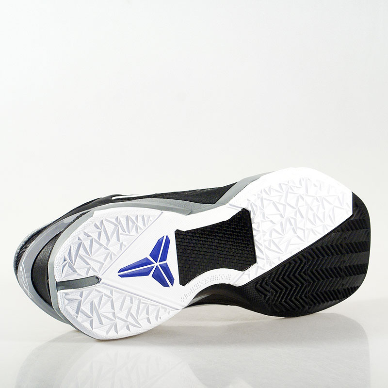 Баскетбольные Nike Кроссовки Zoom Kobe VII (488371-001)  - цена, описание, фото 4