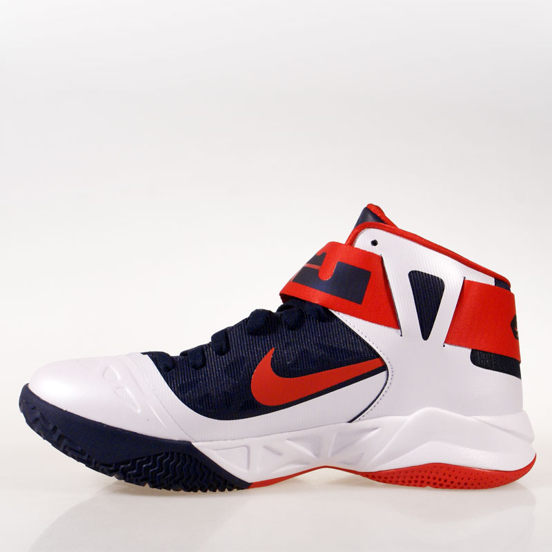 Баскетбольные Nike Кроссовки Zoom Soldier VI (525015-101)  - цена, описание, фото 3