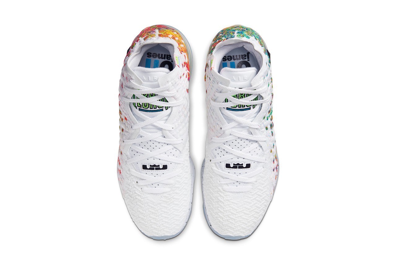 nike lebron xvii command force