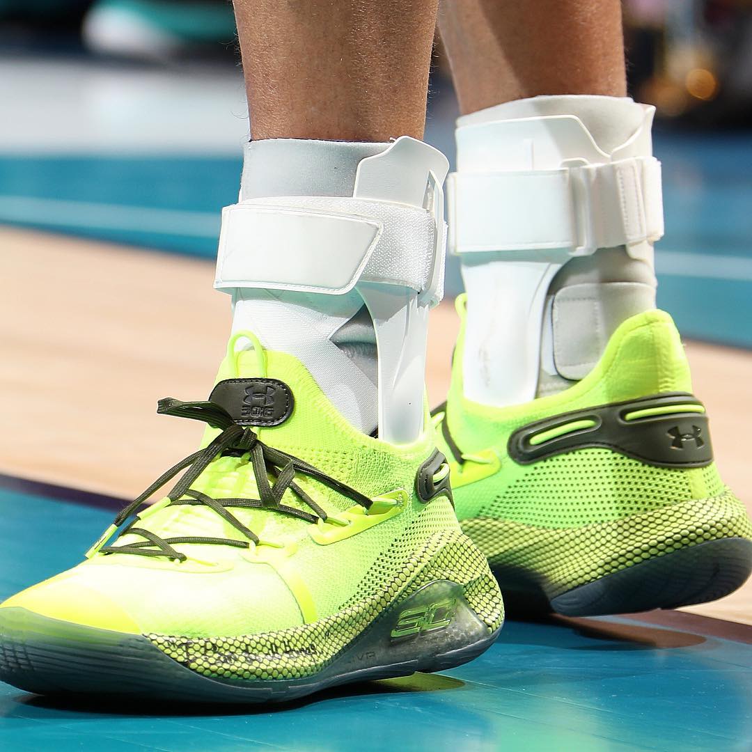 Кроссовки Stephen Curry 6